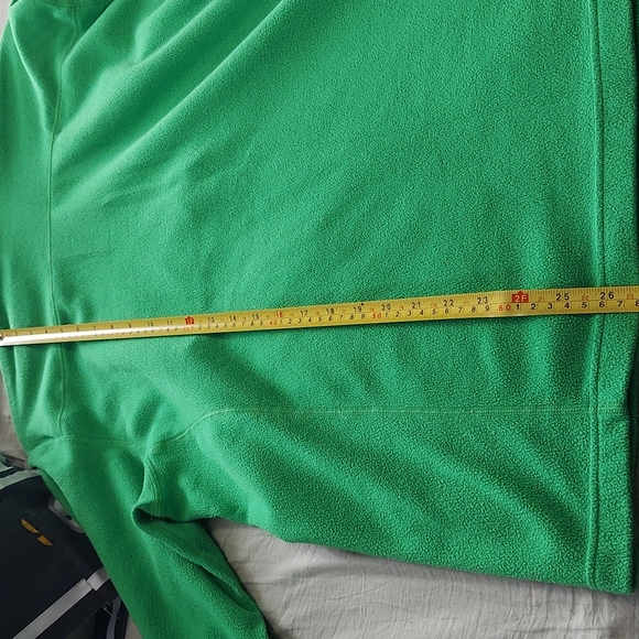 North Face 1/4 Zip light weight jacket - Picture 7 of 8